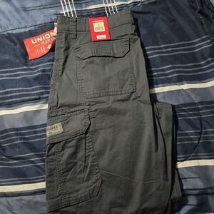 Unionbay Men's Blue Cargo Shorts
